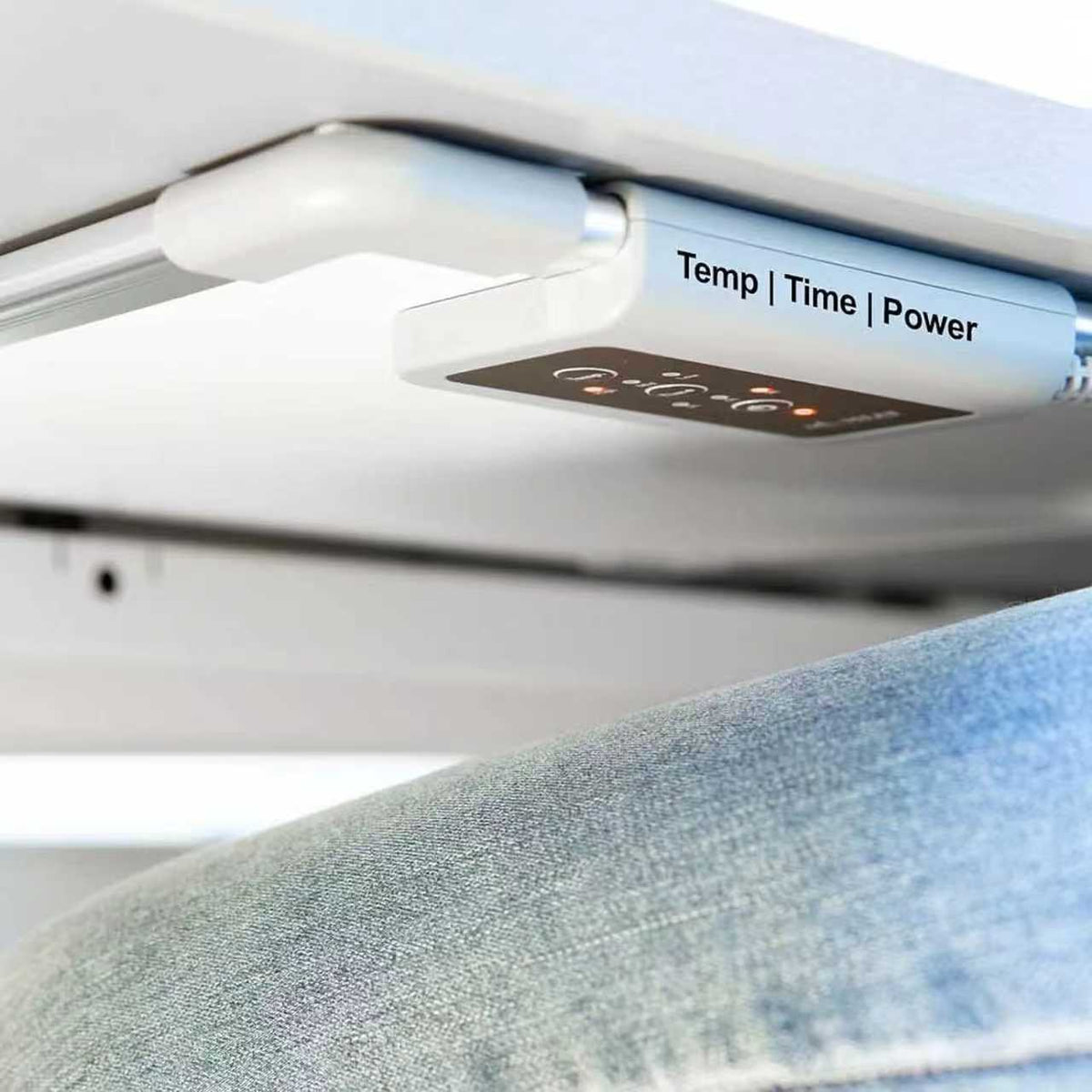 Infrared heater for desk - 215 watt - 60 x 60 cm