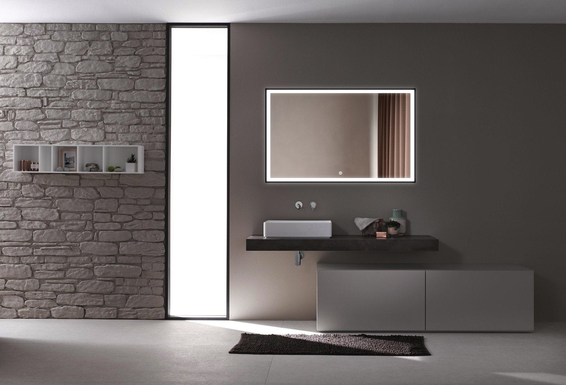 Espejo con marco negro, LED, antivaho 75 x 125cm